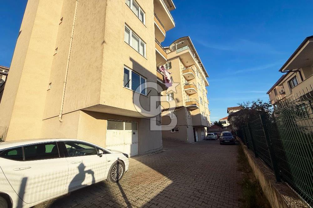 AKPINAR MAHALLESİ’NDE SİTE İÇİNDE SATILIK GENİŞ 3+1 DAİRE