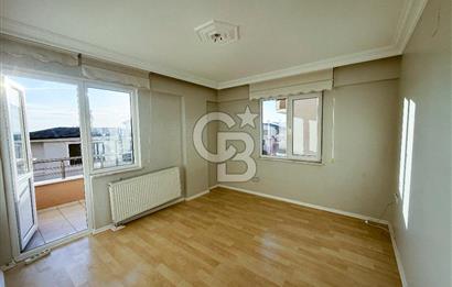AKPINAR MAHALLESİ’NDE SİTE İÇİNDE SATILIK GENİŞ 3+1 DAİRE