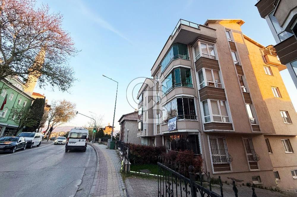 AKPINAR MAHALLESİ’NDE SİTE İÇİNDE SATILIK GENİŞ 3+1 DAİRE