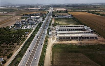 ANTALYA OTONOMİDE ARAÇ TAKASINA UYGUN SATILIK DÜKKAN/İŞ MERKEZİ