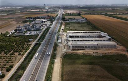 ANTALYA OTONOMİDE ARAÇ TAKASINA UYGUN SATILIK DÜKKAN/İŞ MERKEZİ