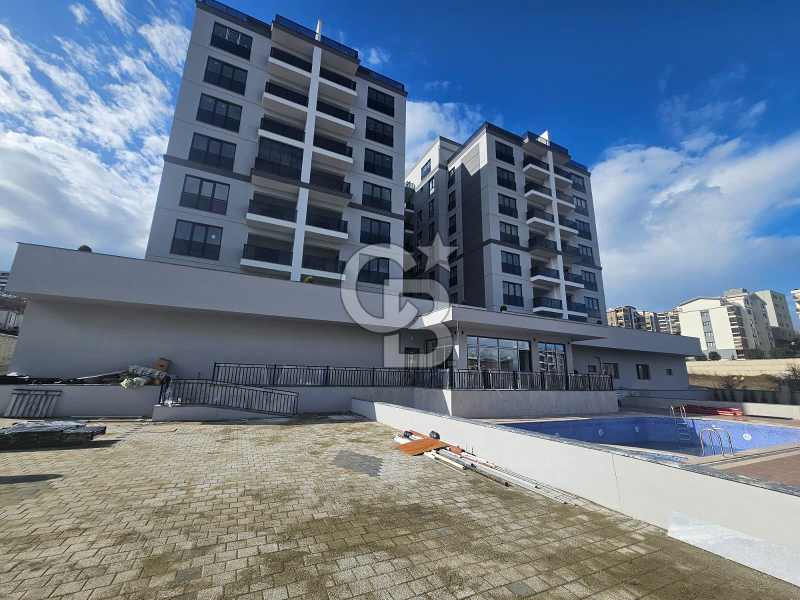 KAYAPA ÇAMLIK AURA SİTESİNDE ŞEHİR MANZARALI 3+1 SATILIK DAİRE