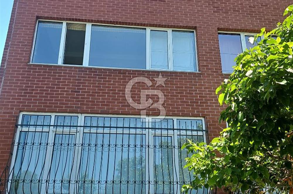 KAVACIK'TA EŞSİZ BOĞAZ VE FSM KÖPRÜSÜ MANZARALI MÜSTAKİL VİLLA