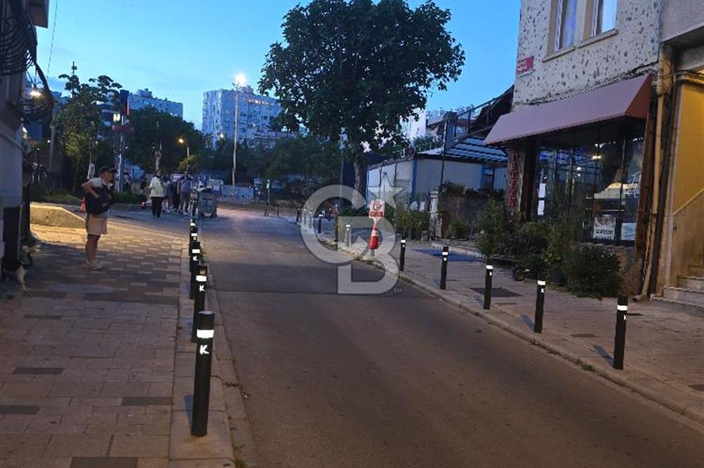 Kadıköy Acıbadem'de Merkezi Sistemli Kiralık Daire