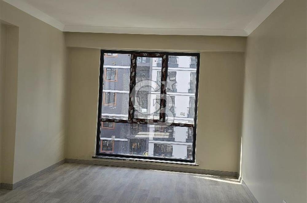 Sultanbeyli mimar Sinan 2+1 ebeveyn banyolu daire