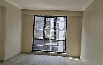 Sultanbeyli mimar Sinan 2+1 ebeveyn banyolu daire