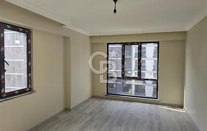 Sultanbeyli mimar Sinan 2+1 ebeveyn banyolu daire