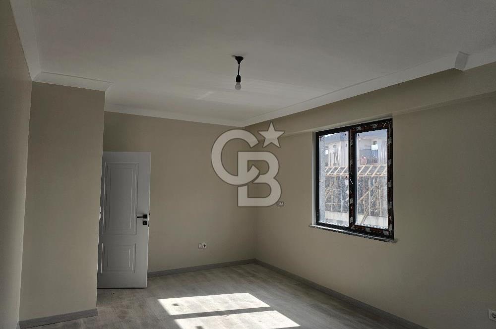 Sultanbeyli mimar Sinan 2+1 ebeveyn banyolu daire