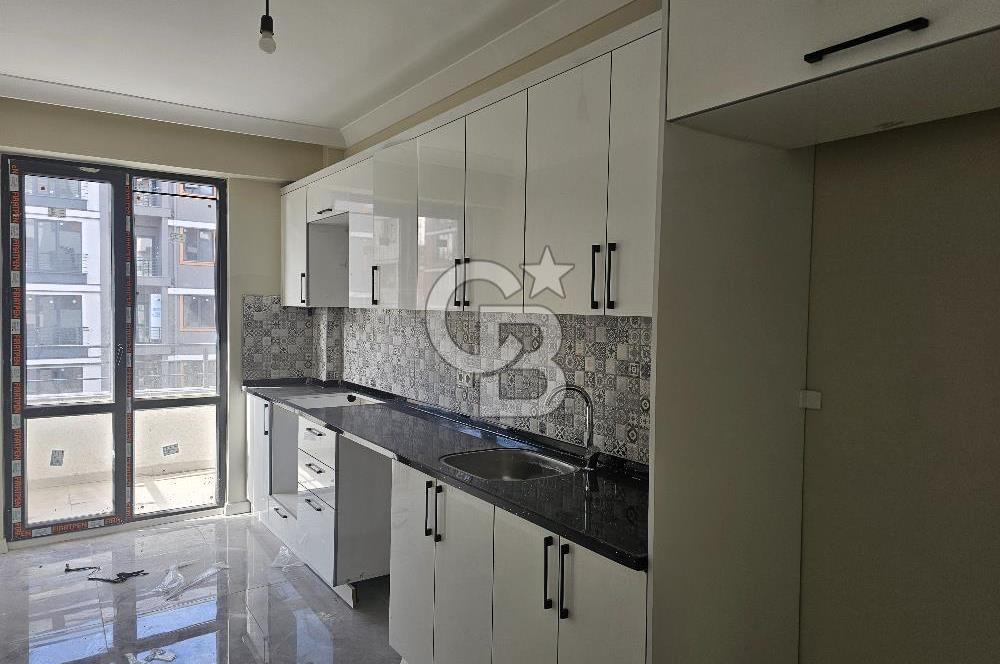 Sultanbeyli mimar Sinan 2+1 ebeveyn banyolu daire