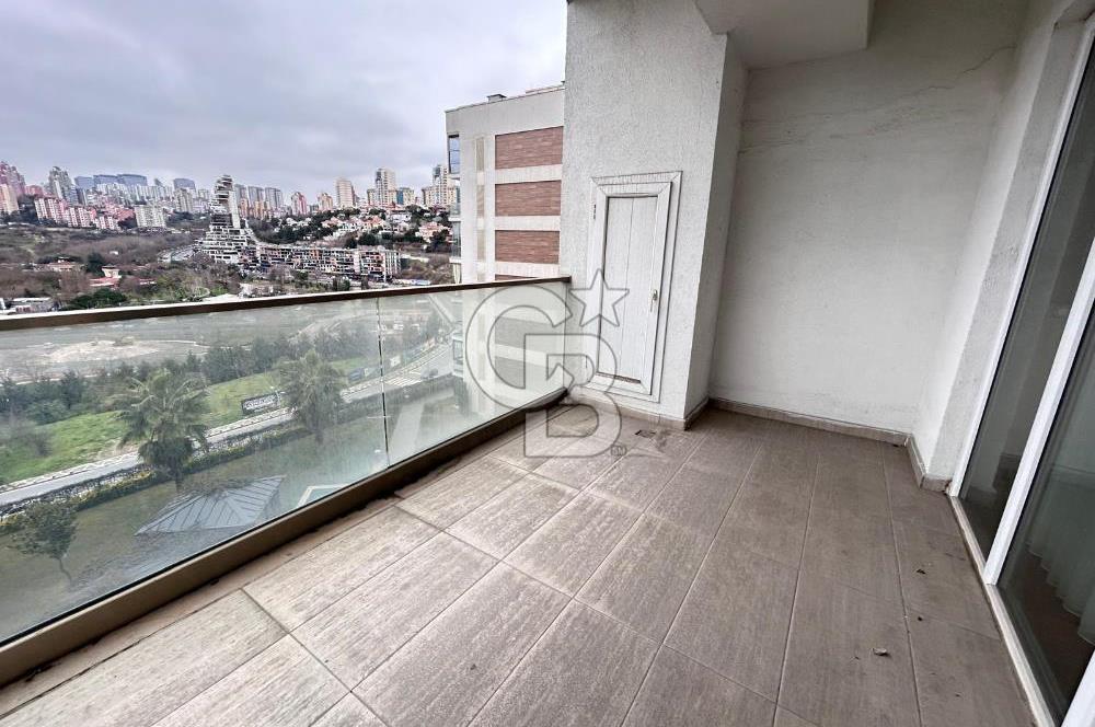 VADİTEPE GÖL EVLERİNDE BÜYÜK TİP MANZARALI SATILIK 2+1 DAİRE
