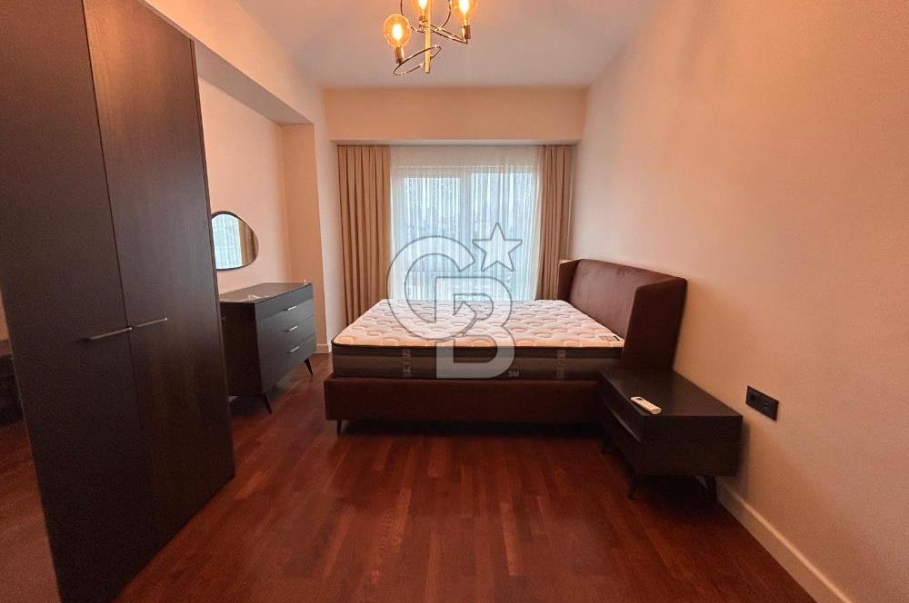 VADİTEPE GÖL EVLERİNDE BÜYÜK TİP MANZARALI SATILIK 2+1 DAİRE