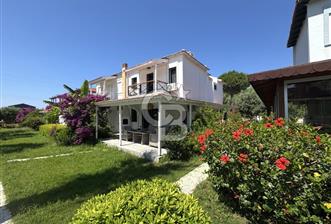 Çeşme çiftlik köy yakını havuzlu site içinde denize yakın villa - 4 - 353244