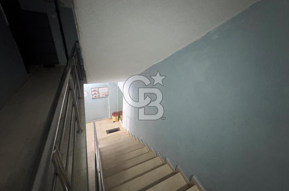 Çiğli Ataşehir’de full tadilatlı  3 + 1 satılık daire