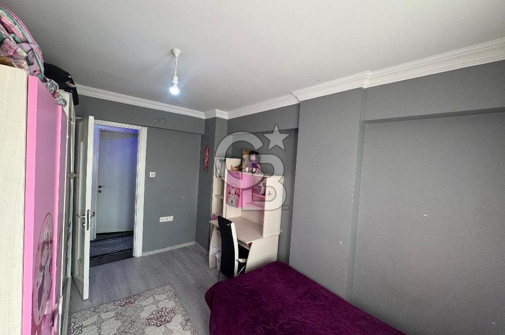 Çiğli Ataşehir’de full tadilatlı  3 + 1 satılık daire