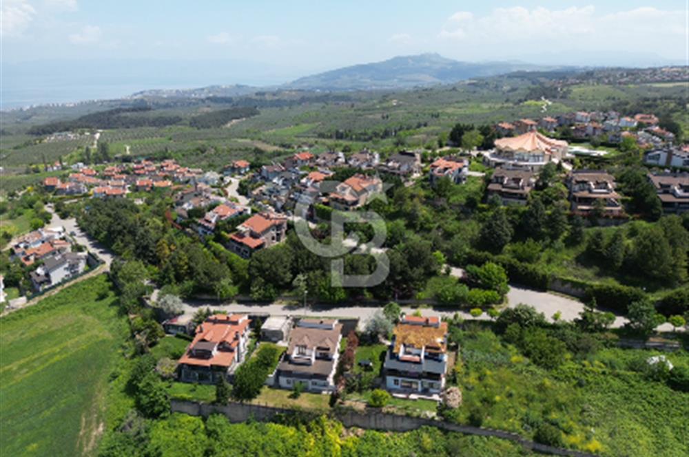 Mudanya Mürsel’de Muhteşem Doğa ve Deniz Manzarlı 6+2 Villa