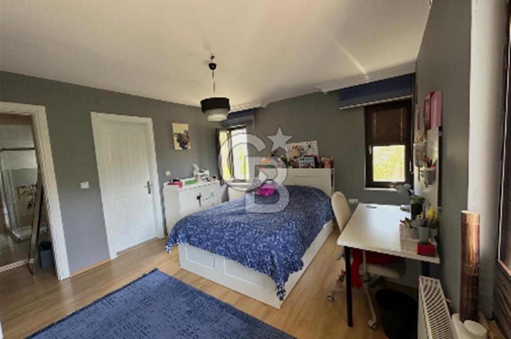 Mudanya Mürsel’de Muhteşem Doğa ve Deniz Manzarlı 6+2 Villa