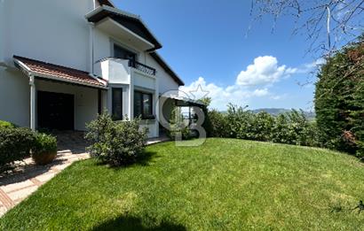 Mudanya Mürsel’de Muhteşem Doğa ve Deniz Manzarlı 6+2 Villa