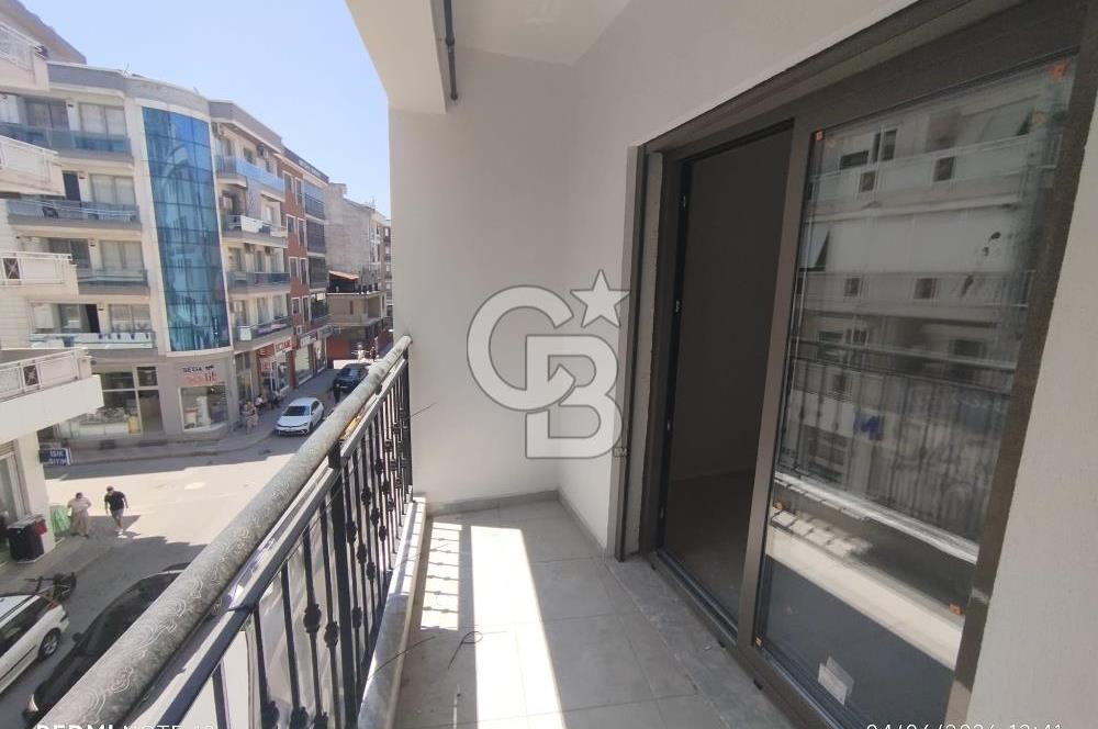 KARŞIYAKA ŞEMİKLER'DE MUHTEŞEM KONUMDA SATILIK 0 2+1 DAİRE