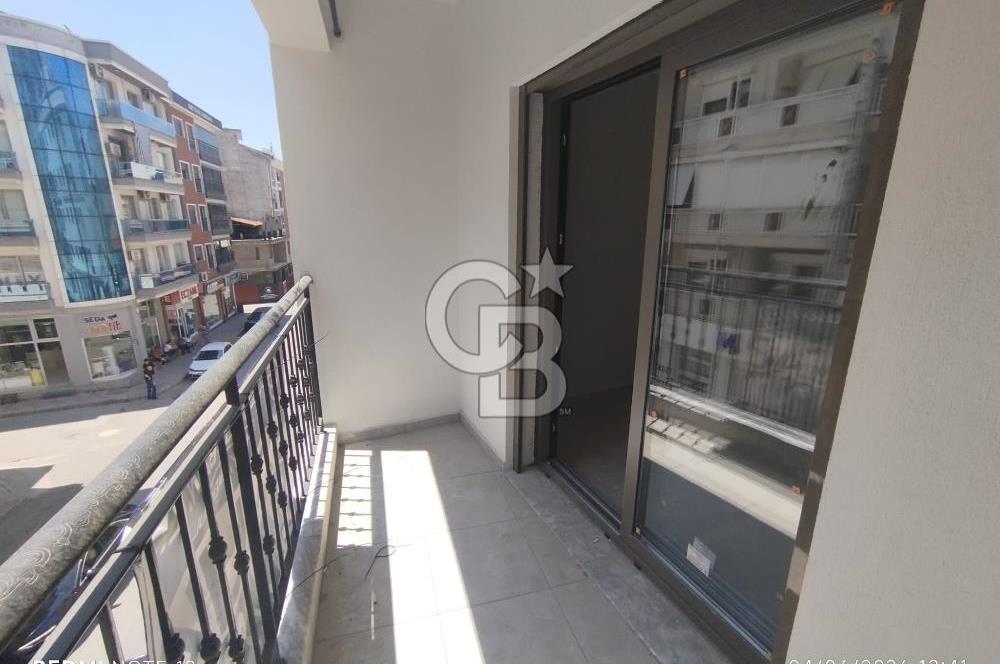KARŞIYAKA ŞEMİKLER'DE MUHTEŞEM KONUMDA SATILIK 0 2+1 DAİRE
