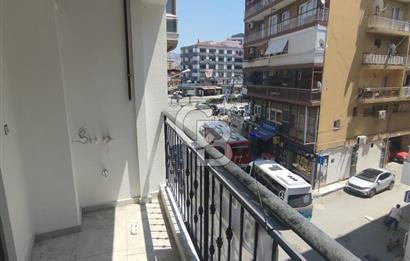 KARŞIYAKA ŞEMİKLER'DE MUHTEŞEM KONUMDA SATILIK 0 2+1 DAİRE