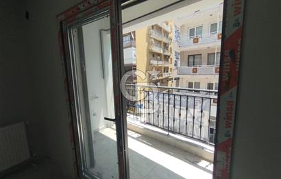 KARŞIYAKA ŞEMİKLER'DE MUHTEŞEM KONUMDA SATILIK 0 2+1 DAİRE