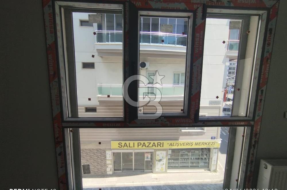 KARŞIYAKA ŞEMİKLER'DE MUHTEŞEM KONUMDA SATILIK 0 2+1 DAİRE