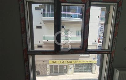 KARŞIYAKA ŞEMİKLER'DE MUHTEŞEM KONUMDA SATILIK 0 2+1 DAİRE