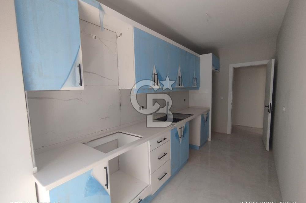 KARŞIYAKA ŞEMİKLER'DE MUHTEŞEM KONUMDA SATILIK 0 2+1 DAİRE