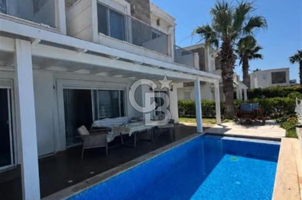 Bodrum Gümüşlükte Deniz Manzaralı Satılık 3+1 Villa