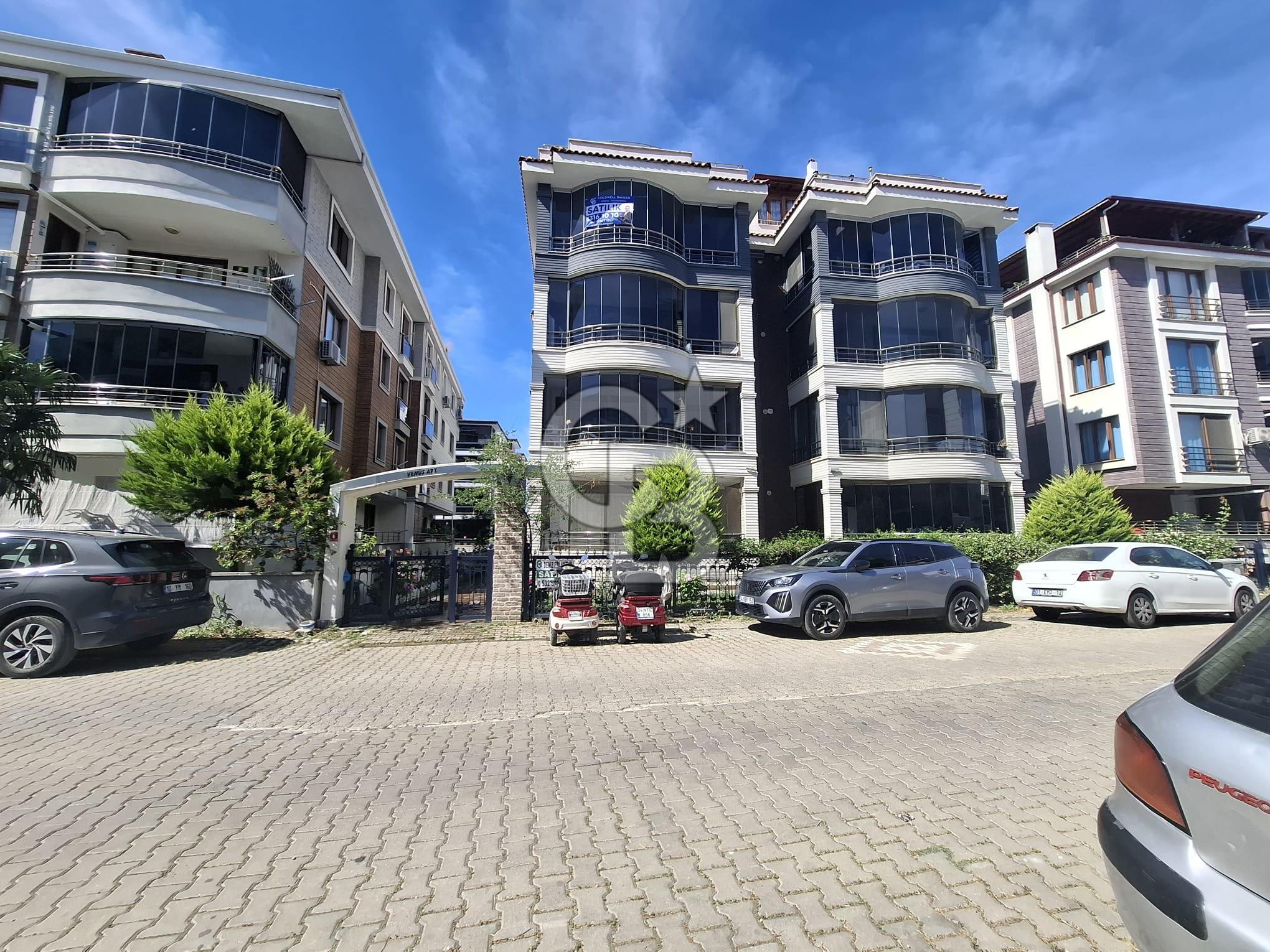 AKÇAY İKİZÇAY'DA SATILIK 4+1 DUBLEKS DAİRE