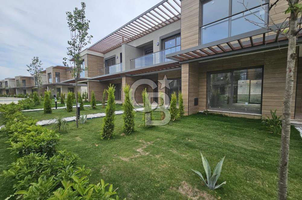 Havuzlu Sitede 2+1 Kiralık Dubleks