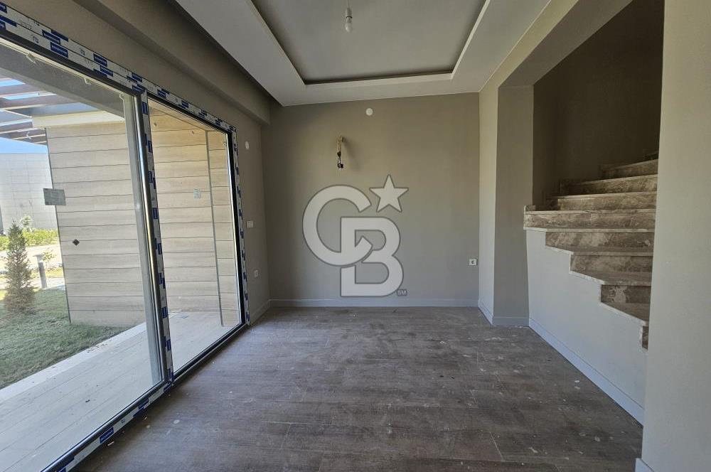 Havuzlu Sitede 2+1 Kiralık Dubleks