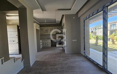 Havuzlu Sitede 2+1 Kiralık Dubleks
