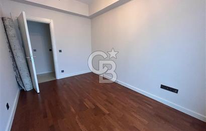 VADİTEPE GÖL EVLERİNDE BÜYÜK TİP MANZARALI SATILIK 2+1 DAİRE