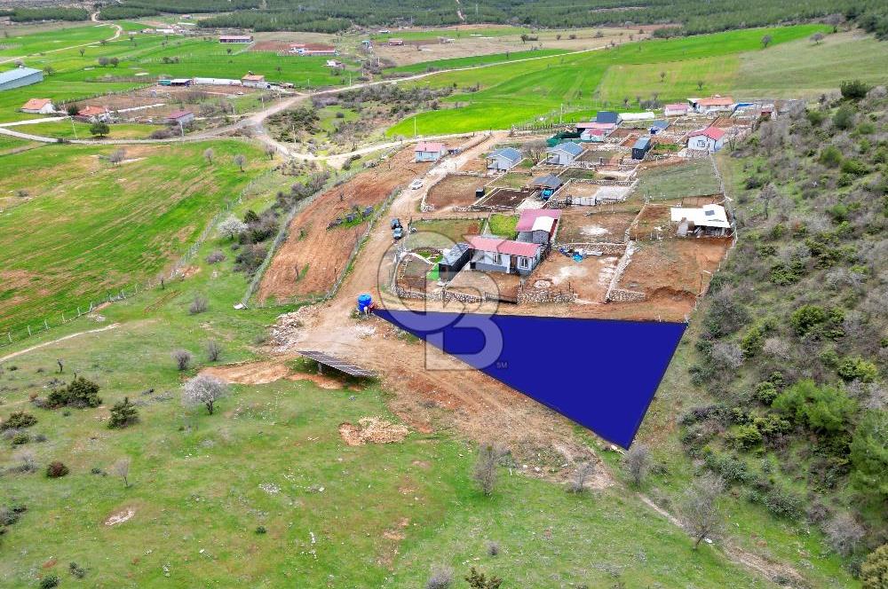 MENDE KÖYÜNDE 600 m² YÜKSEK KAZANÇLI HOBİ BAHÇESİ