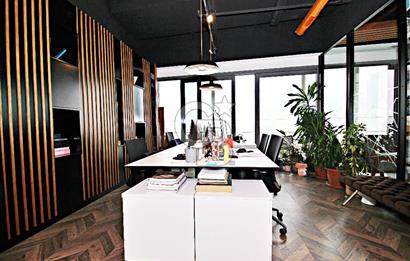Eylem Keskin'den Ege Perla'da 119 m2 Satılık Muhteşem Ofis