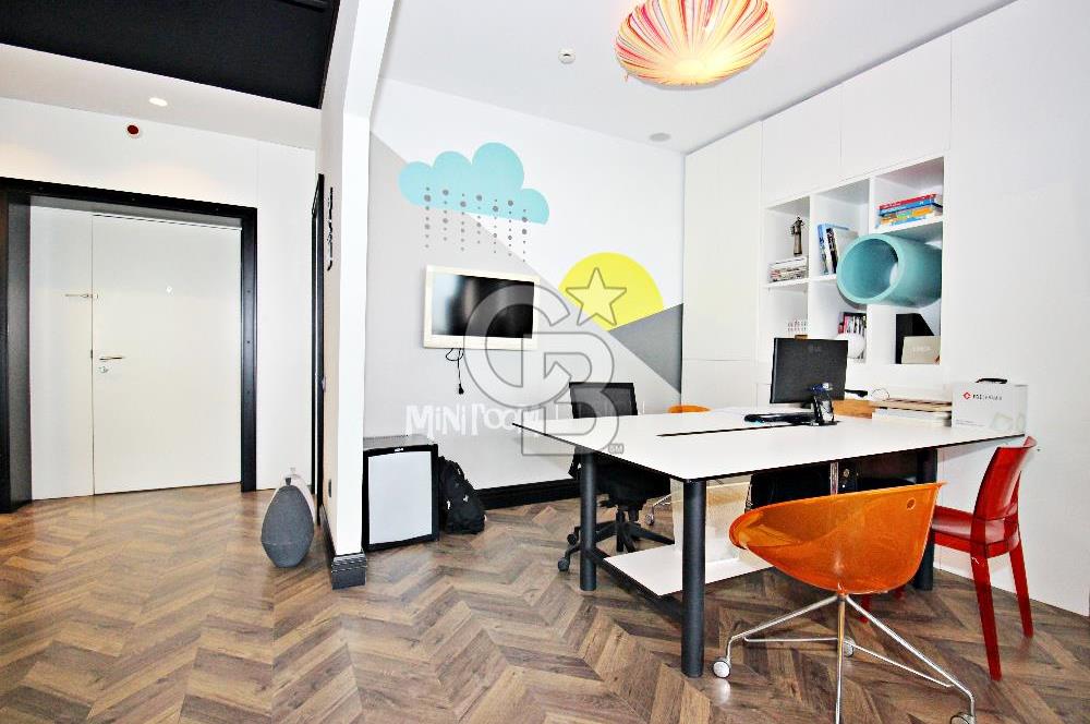 Eylem Keskin'den Ege Perla'da 119 m2 Satılık Muhteşem Ofis