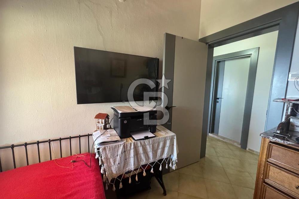 MENEMEN SİTE İÇERİSİNDE 3+1 BAHÇELİ DAİRE