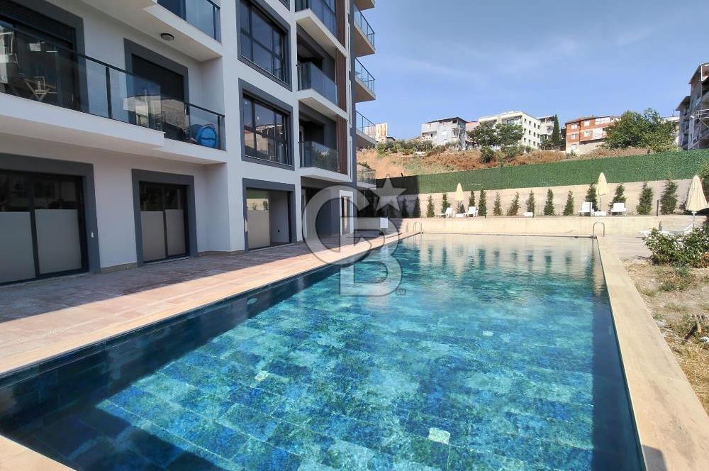 SİTE İÇİNDE KÖRFEZ MANZARALI 2+1 GENİŞ TERASLI SIFIR DAİRE