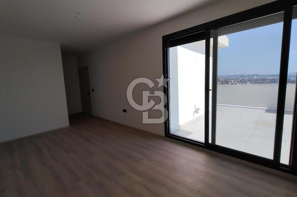 SİTE İÇİNDE KÖRFEZ MANZARALI 2+1 GENİŞ TERASLI SIFIR DAİRE