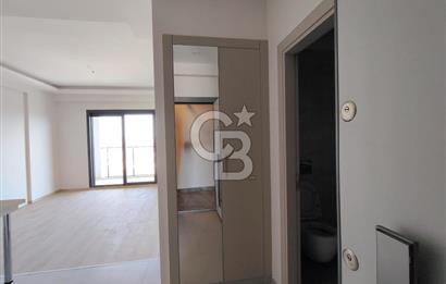 SİTE İÇİNDE KÖRFEZ MANZARALI 2+1 GENİŞ TERASLI SIFIR DAİRE