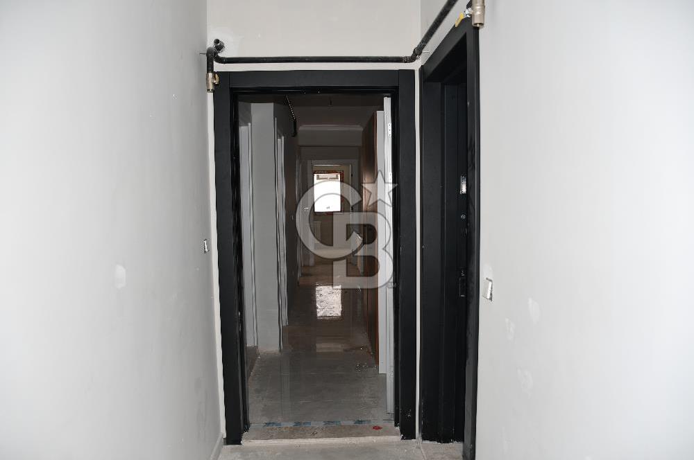 KARŞIYAKA ŞEMİKLER'DE MUHTEŞEM KONUMDA SATILIK 0 2+1 DAİRE