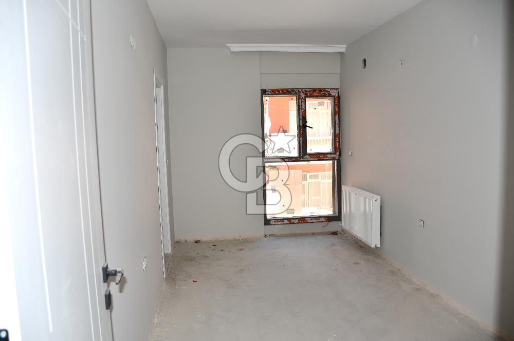 KARŞIYAKA ŞEMİKLER'DE MUHTEŞEM KONUMDA SATILIK 0 2+1 DAİRE
