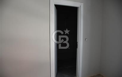 KARŞIYAKA ŞEMİKLER'DE MUHTEŞEM KONUMDA SATILIK 0 2+1 DAİRE