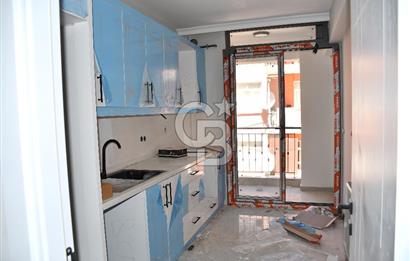 KARŞIYAKA ŞEMİKLER'DE MUHTEŞEM KONUMDA SATILIK 0 2+1 DAİRE