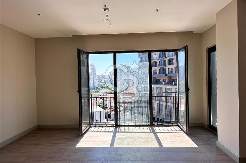 Batı Ataşehir Otto Barbaros’ta Net 84 m2 Kiralık 1+1 Daire