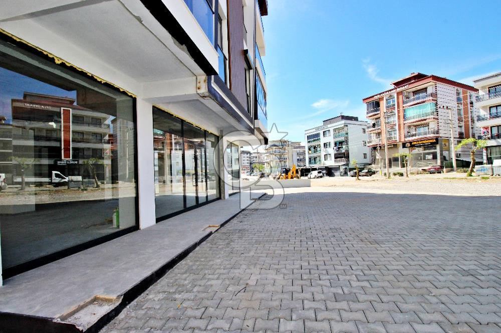 ylem Keskin'den Ulucak'ta Muhteşem Konumda Kiralık Dükkan