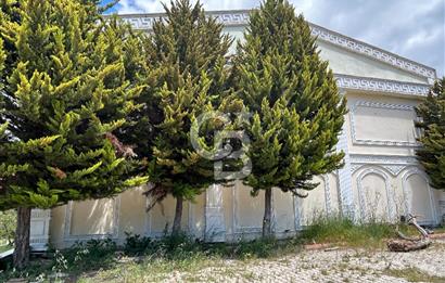 ANTALYA KUMLUCA BELEN'DE ANAYOL ÜZERİ SATILIK TİCARİ İMARLI BİNA