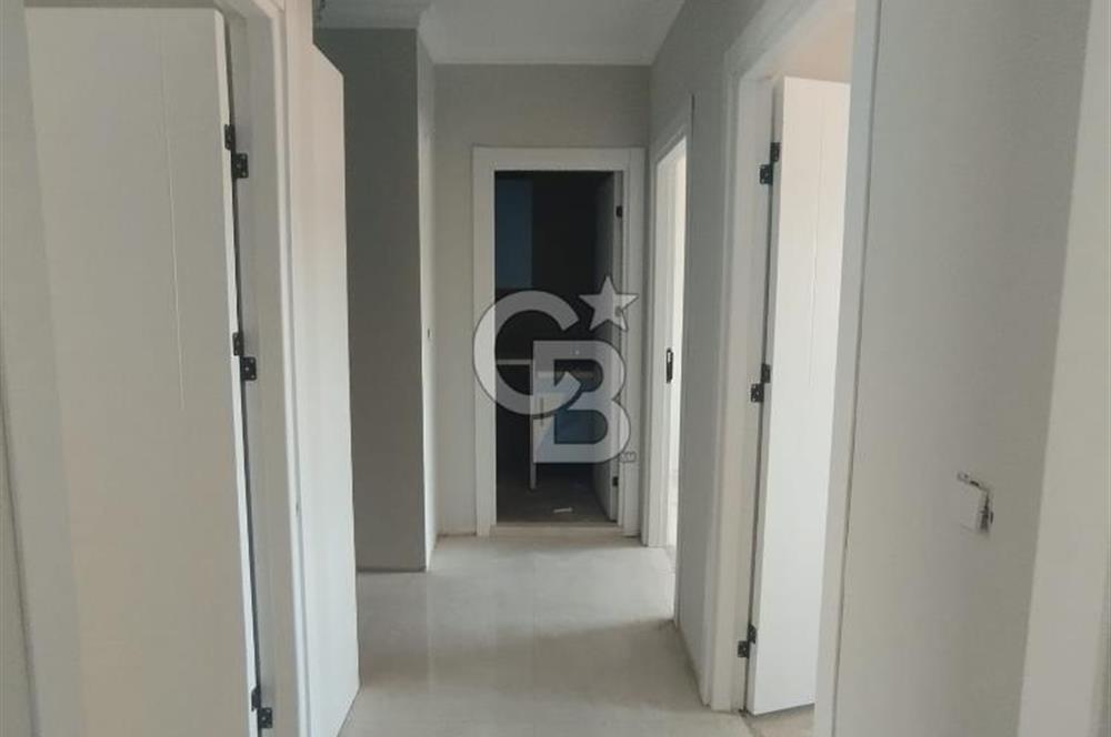 KARŞIYAKA ŞEMİKLER'DE HARİKA KONUM DA 0 2+1 DAİRE