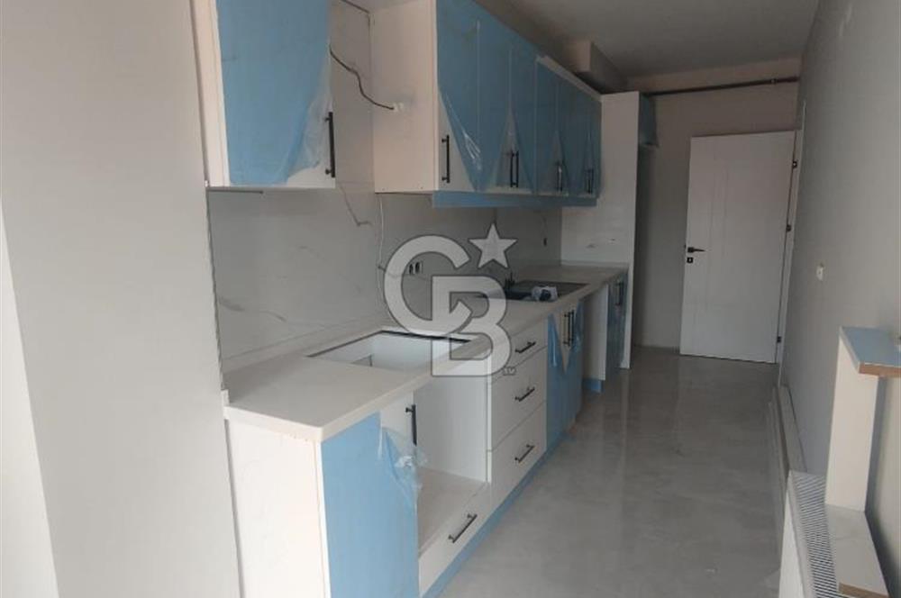 KARŞIYAKA ŞEMİKLER'DE HARİKA KONUM DA 0 2+1 DAİRE